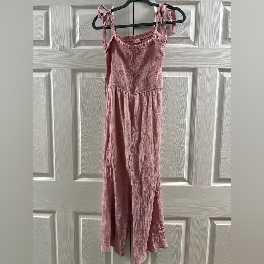 Altar’d State Smocked Wide Leg Cropped Jumpsuit Size Medium